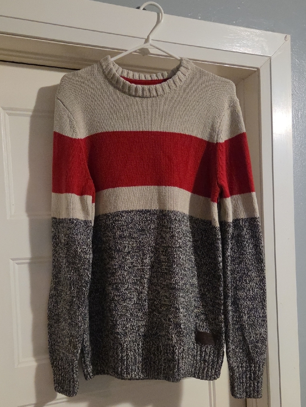 Roots Men's Or Womens Crewneck Sweater in Red, Cream & Black Marle